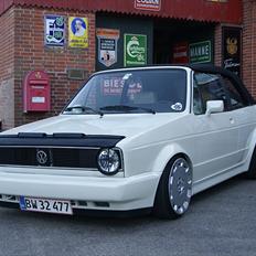 VW Golf 1 Cab AIRRIDE