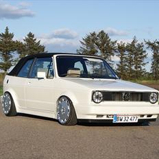 VW Golf 1 Cab AIRRIDE