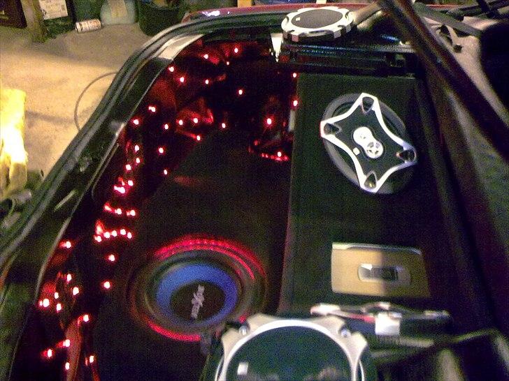 Mazda mx3 1,8 v6 billede 3