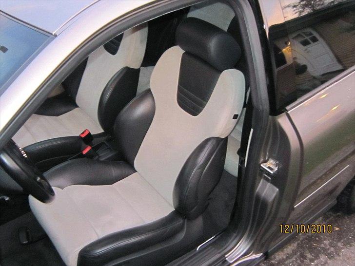 Audi A3 1,8T - Prøv ikke på noget. Alarm/GPS er koblet sammen med min iphone og google maps.  billede 9