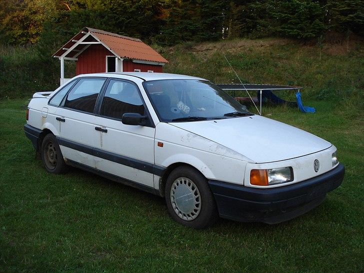 VW Passat Sedan TD [SOLGT] billede 1