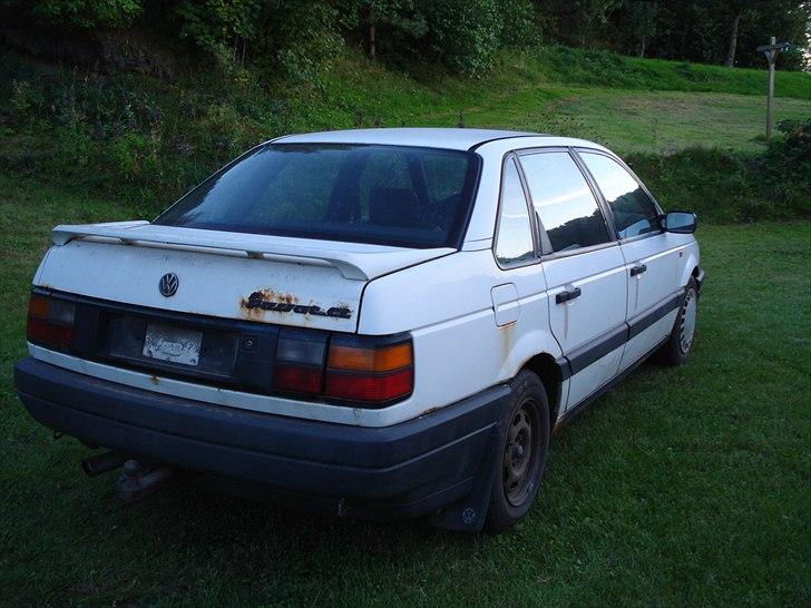 VW Passat Sedan TD [SOLGT] billede 2