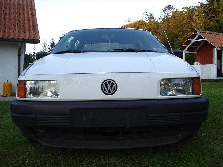 VW Passat Sedan TD [SOLGT] billede 6