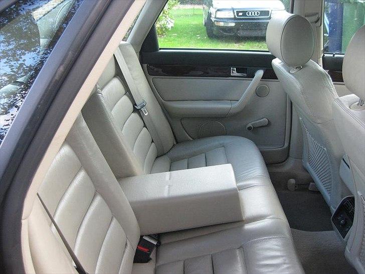 Audi A6 2,6 Quattro S-line billede 8