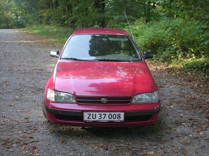 Toyota Carina e solgt billede 2