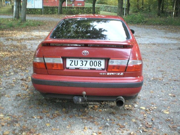 Toyota Carina e solgt billede 5