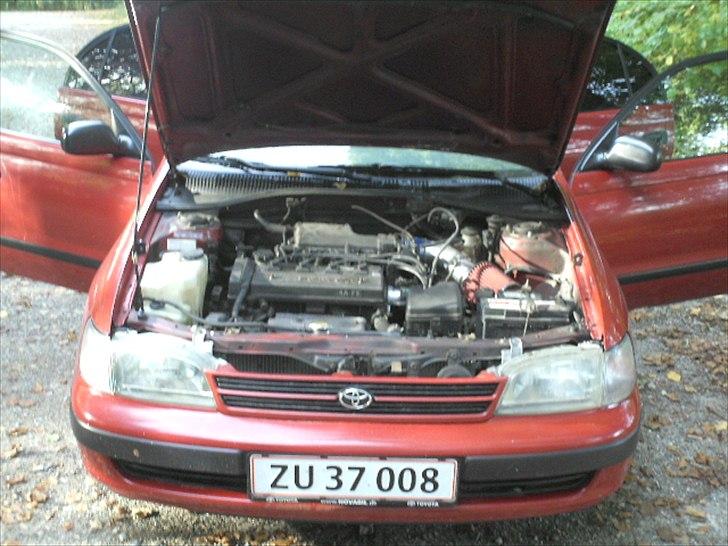 Toyota Carina e solgt billede 8