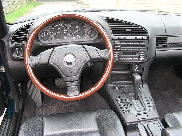 BMW 320i Cabriolet billede 7