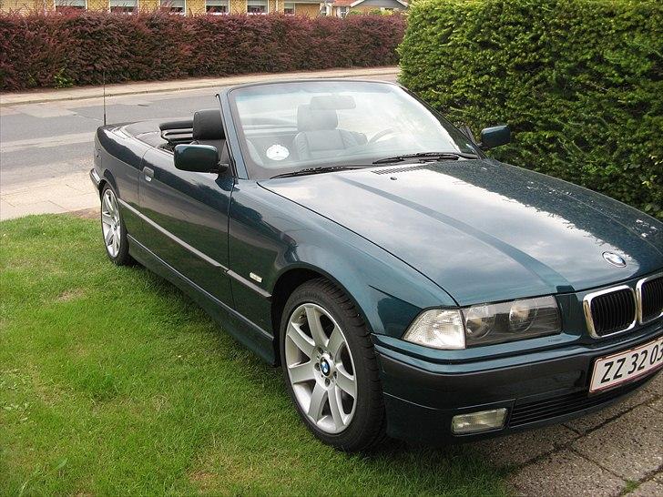 BMW 320i Cabriolet billede 10