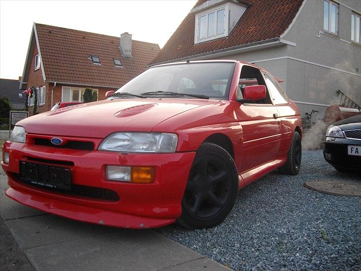 Ford Escort RS Cosworth billede 1