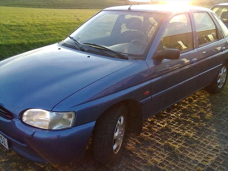 Ford Escort Solgt billede 9