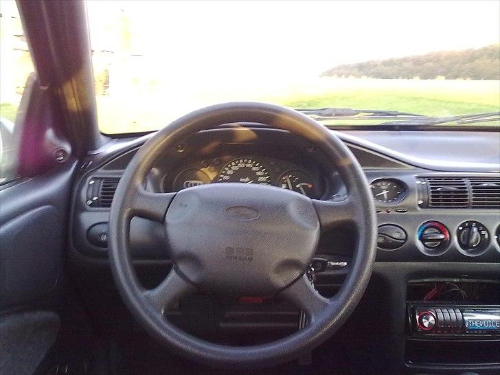 Ford Escort Solgt billede 11