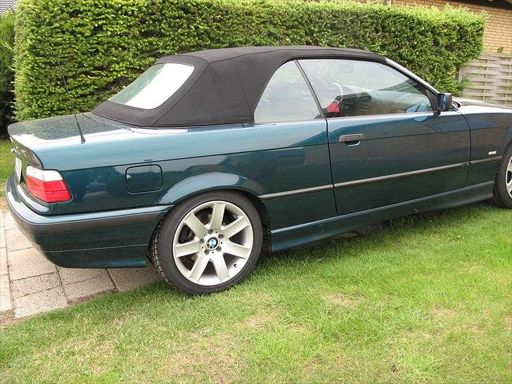 BMW 320i Cabriolet billede 12