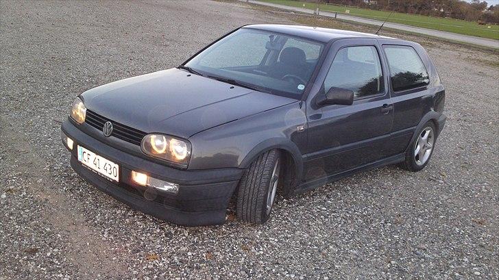 VW Golf lll solgt billede 2