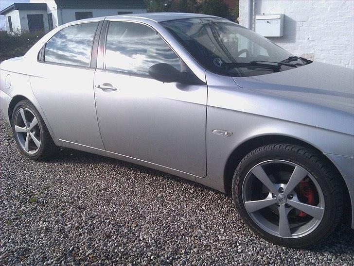 Alfa Romeo 156 2,5 v6 24v solgt billede 3