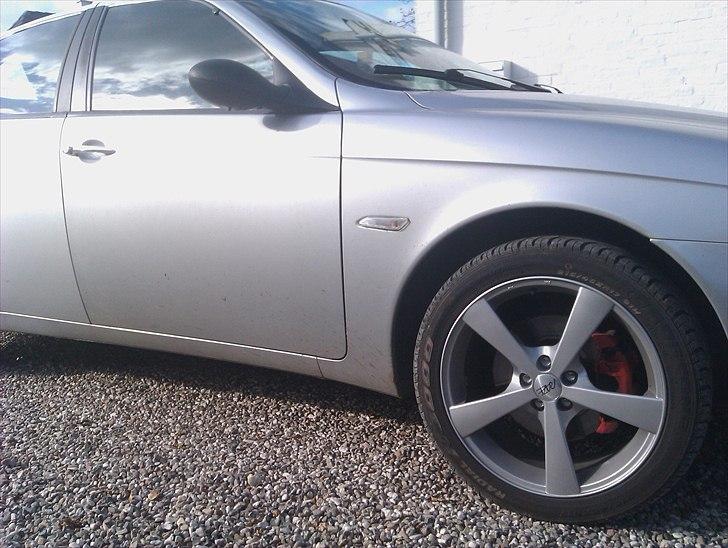 Alfa Romeo 156 2,5 v6 24v solgt billede 4