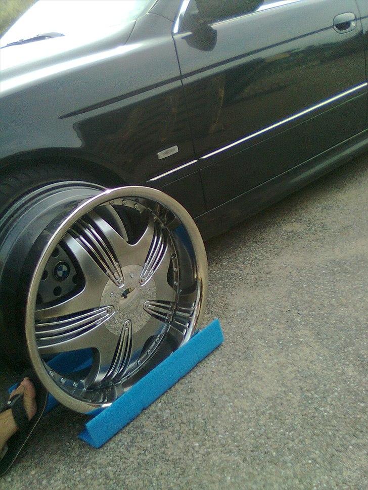 BMW e39 520  (solgt) billede 8