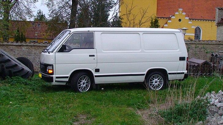 Toyota Hiace  Yh-51  "Solgt"  billede 1