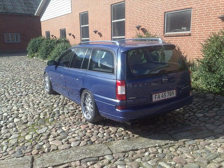 Opel qmega b 2,5td(solgt) billede 2