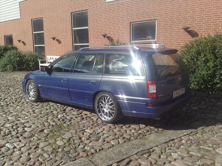 Opel qmega b 2,5td(solgt) billede 6