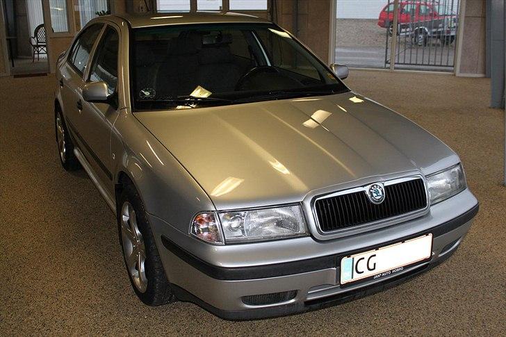 Skoda Octavia 2,0 SLX billede 1