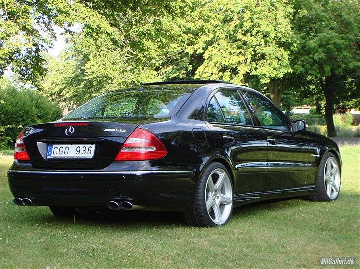 Mercedes Benz E55 ///AMG  billede 8