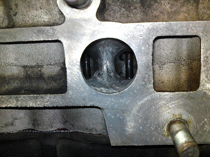 Toyota Starlet - Portet udstødningskanal billede 8