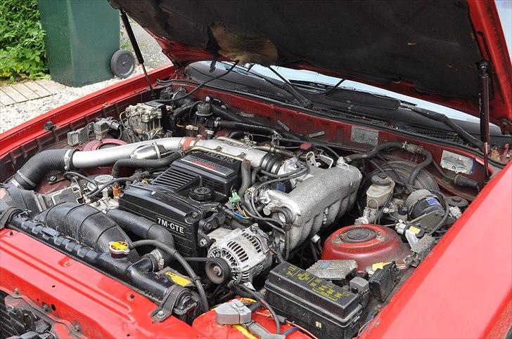 Toyota Supra Turbo billede 6