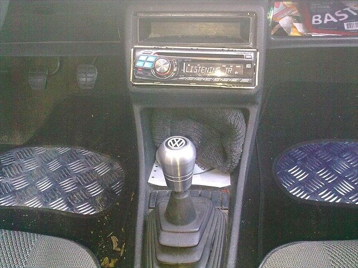 VW Golf 1.3CL Winterwagen SOLGT - den smarte gearknop, og "lækre" thansen gulvmåtter billede 6