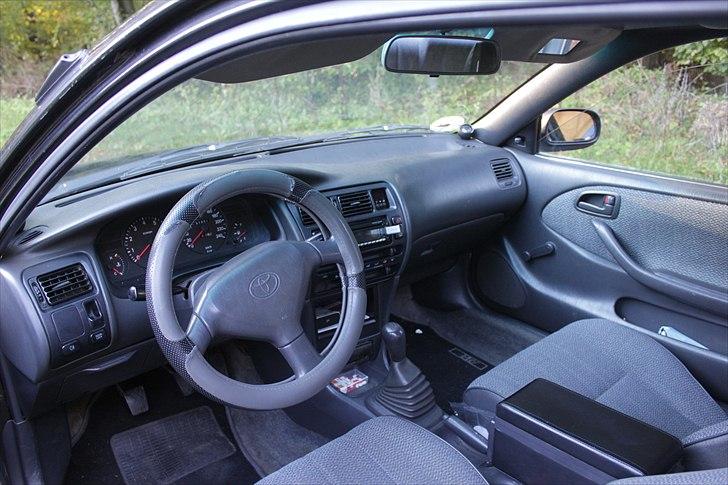 Toyota Corolla 1,6 XLI  (solgt) billede 13