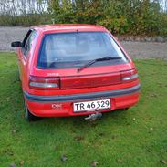 Mazda 323i 1,3