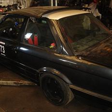 BMW e30 c20let drift