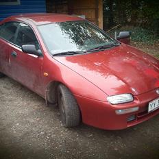 Mazda 323f ba (Solgt)