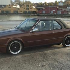 BMW e30 325 cabriolet Solgt