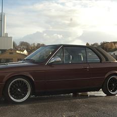 BMW e30 325 cabriolet Solgt