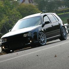 VW * Golf 4 GTI Turbo Solgt *