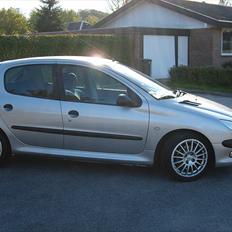 Peugeot 206 2.0 HDI