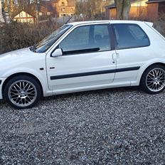 Peugeot 106 GTI / S16 *Solgt*