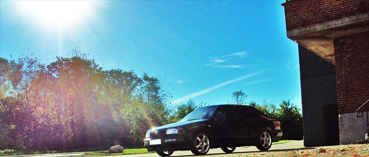 VW vento 1.8 GL solgt billede 11