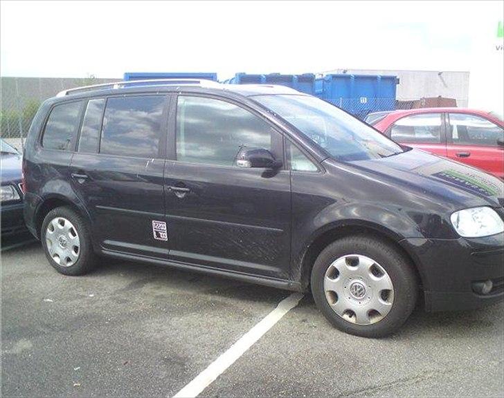 VW TOURAN 2,0 TDI DSG (solgt) billede 10