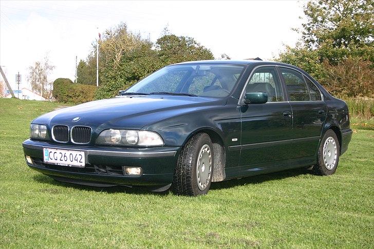 BMW e39 528i  billede 1