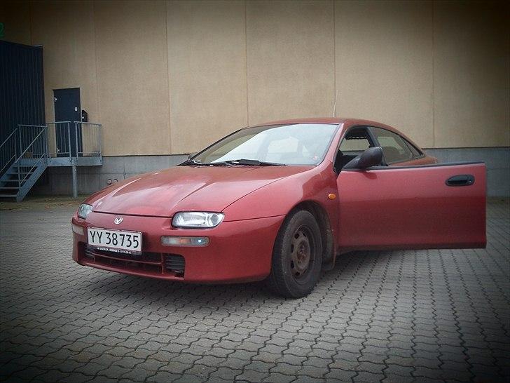 Mazda 323f ba (Solgt) billede 5