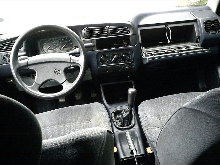 VW Vento 1,8 cl byttet billede 6