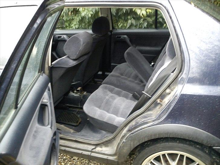 VW Vento 1,8 cl byttet billede 8