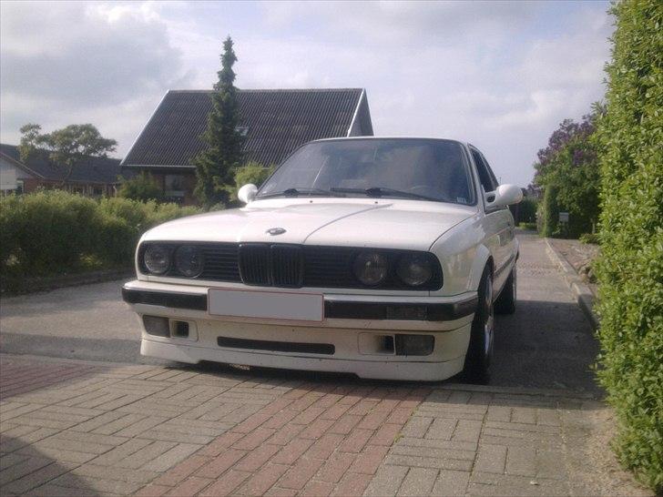 BMW 320i / 325i E30 billede 9