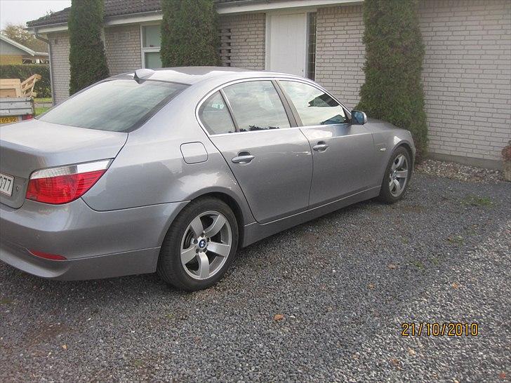 BMW 525i solgt. billede 2