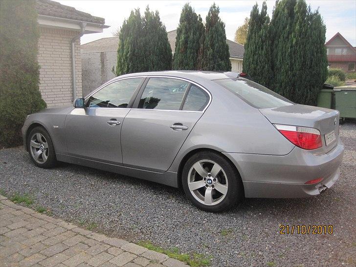 BMW 525i solgt. billede 4