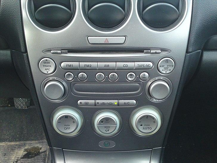 Mazda • 6. Stationcar •solgt billede 9