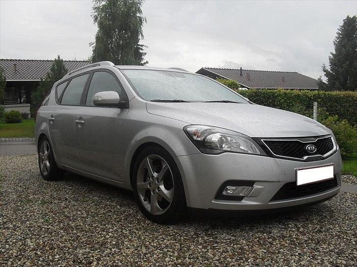 Kia Ceed 1,6 CRDi SW Sport billede 2