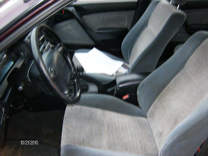 Toyota .-. Carina E GLI Solgt .-. billede 10